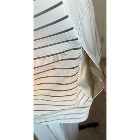 2 Piece WEEKENDS by CHICO'S Beige Performance Set Zip Vest and Crop Pants 3 (16) - Picture 11 of 16